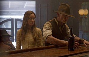 olivia wilde and daniel craig cow boys and aliens